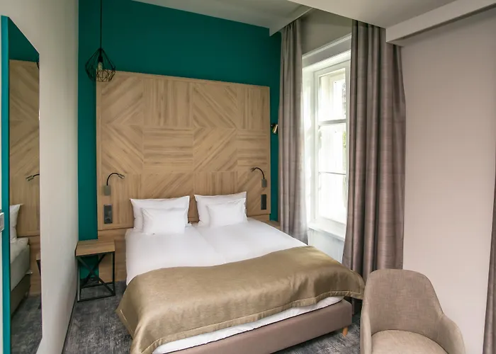 Standard Room with 1 Single Bed